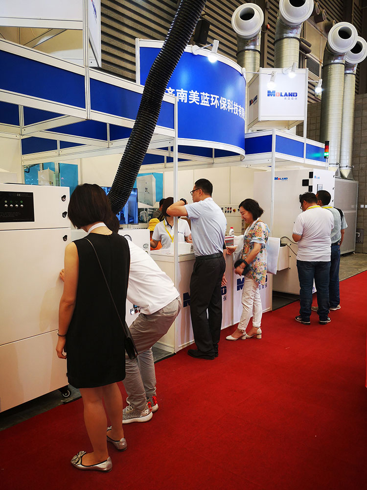 չ��(hu�� )3.jpg